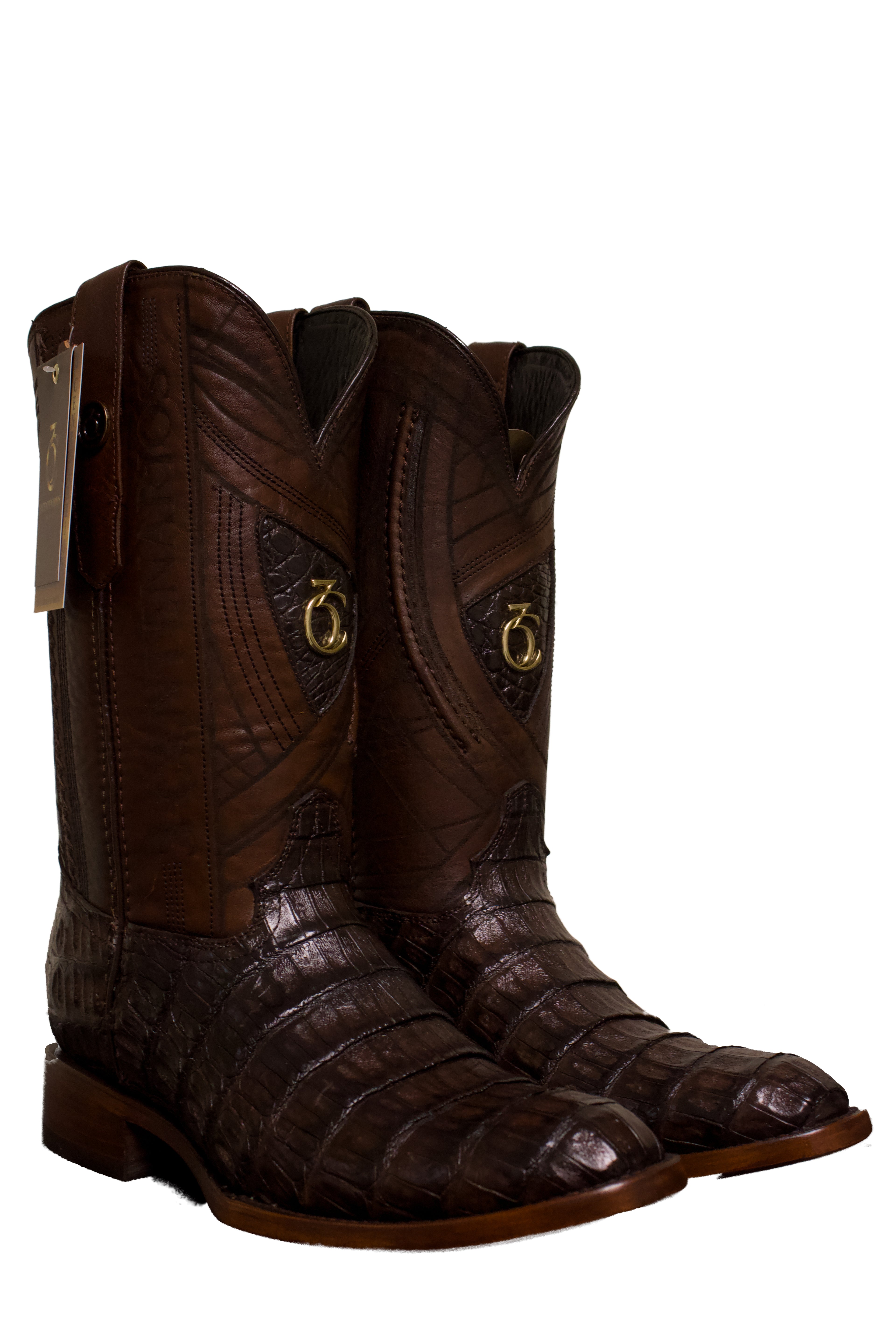 Bota cocodrilo cafe en horma oval americana 8490